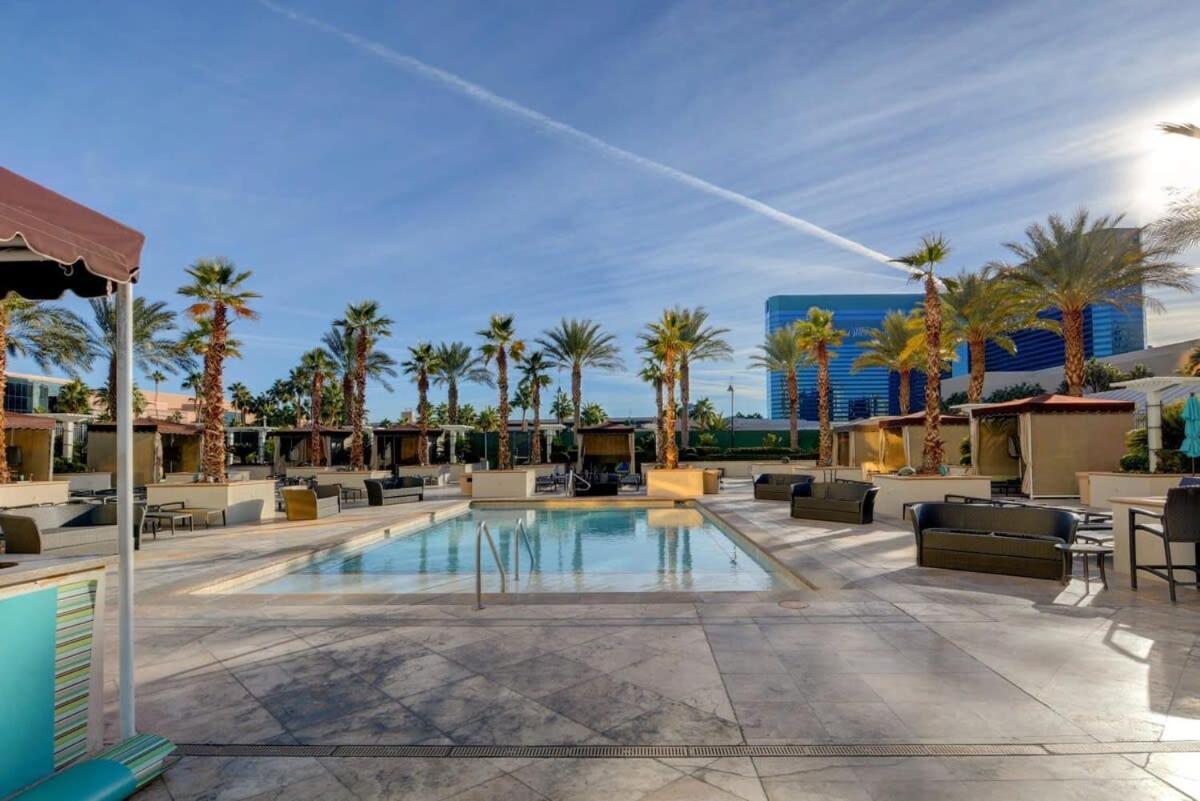Casa vacanze Mgm Signature-18-701 1br2ba Strip View Balcony